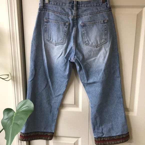 VTG 90s crop jeans with fabric embellishments - Picture 4 of 4